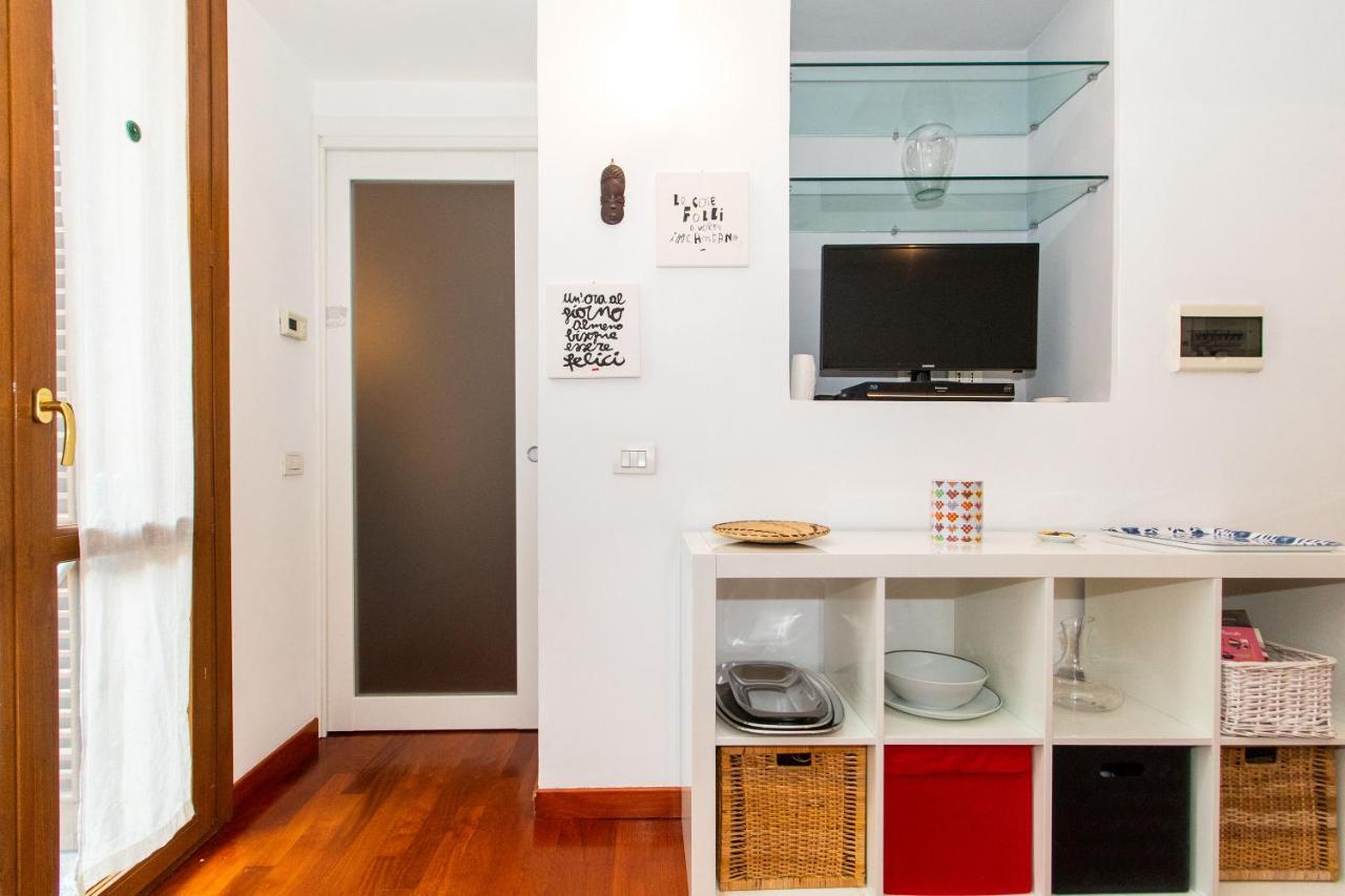 Quadrilatero Romano Central Apartment Turin Bagian luar foto