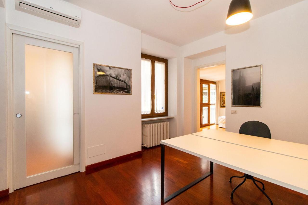 Quadrilatero Romano Central Apartment Turin Bagian luar foto