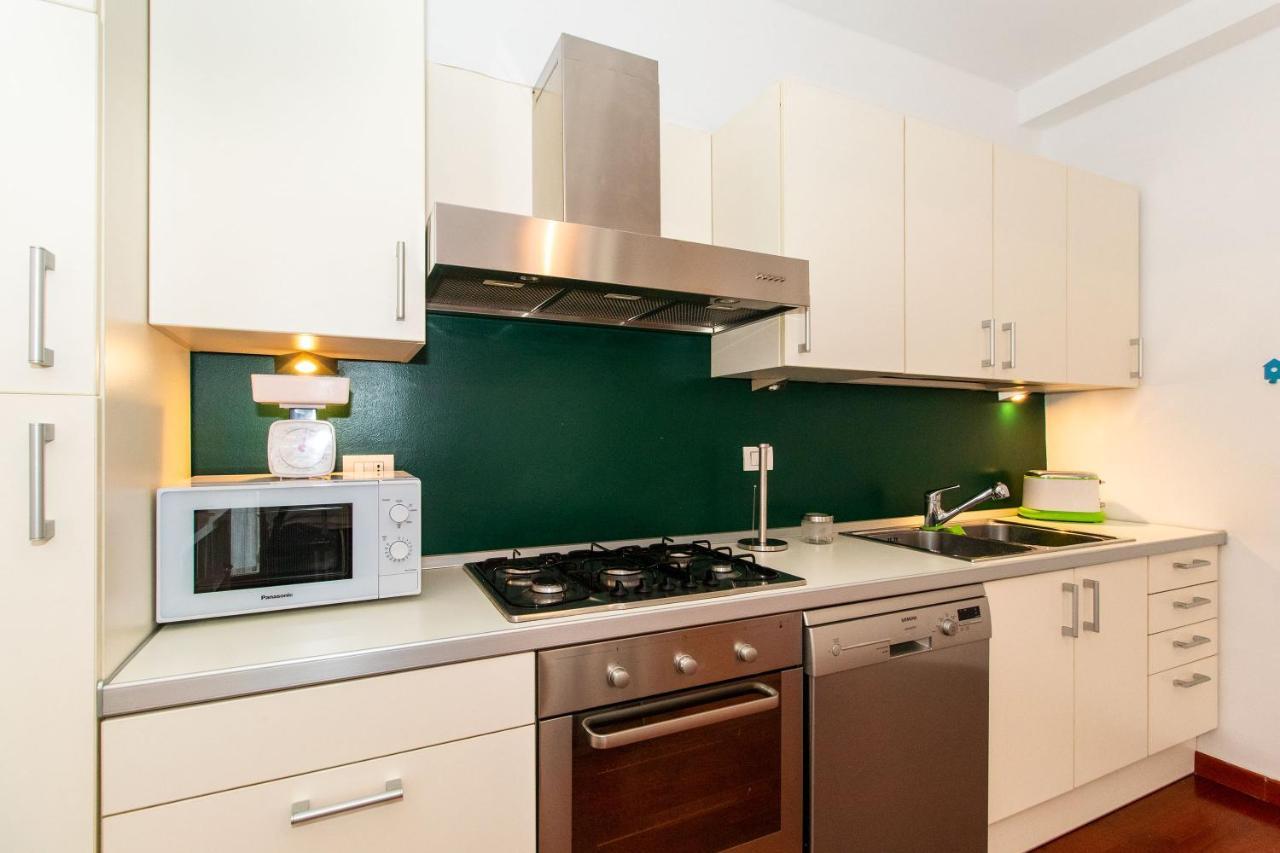 Quadrilatero Romano Central Apartment Turin Bagian luar foto